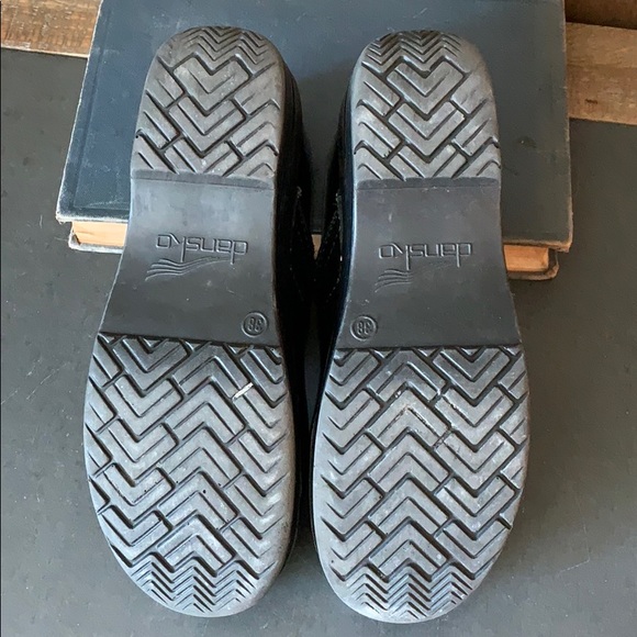 Dansko women’s shoes - Picture 4 of 6